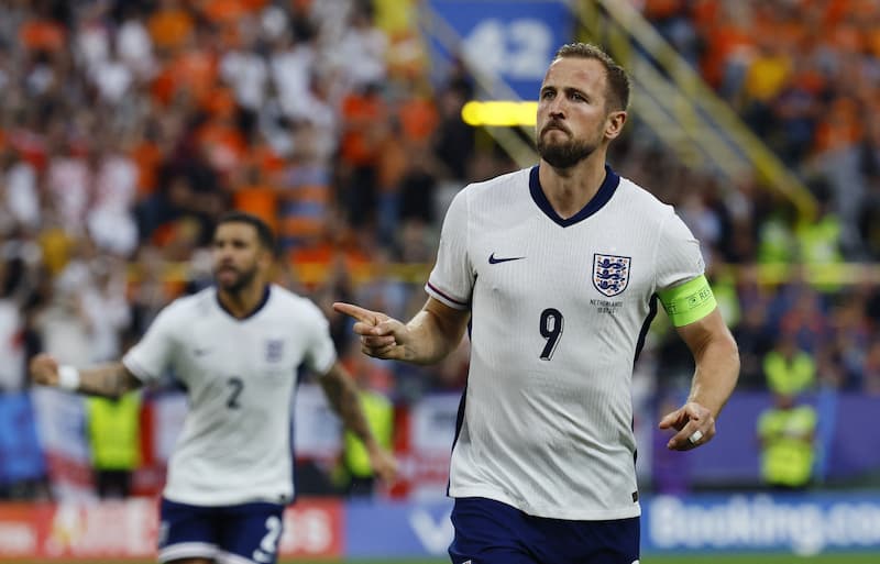 Harry Kane - Nhạc trưởng người Anh