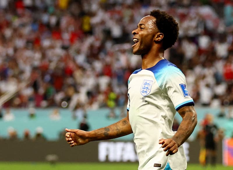 Raheem Shaquille Sterling người Anh